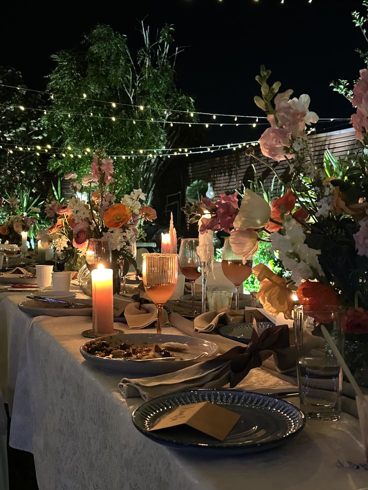 Outdoor-Garden-Dinner