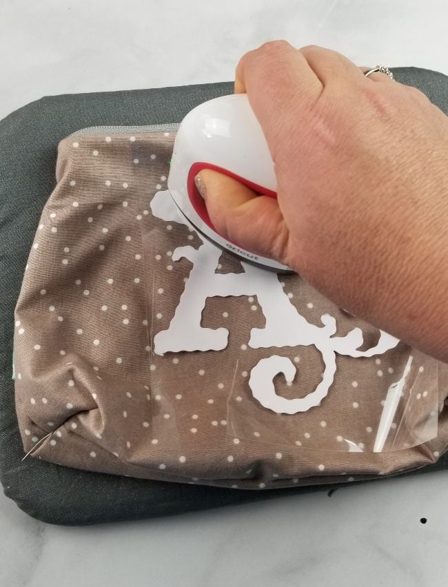 Personalised-Fabric-Pouch-for-Small-Essentials.