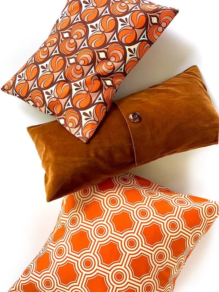 Pillow-Covers-Things-to-Sew-and-Sell-for-Extra-Money