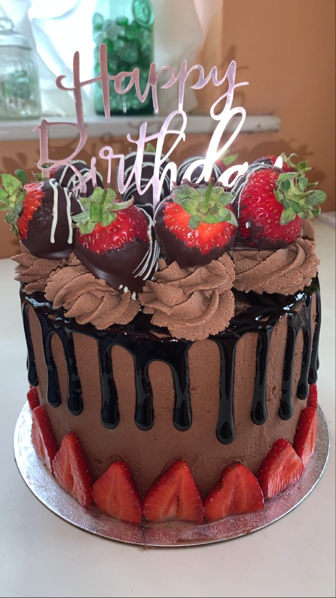 Rich-Chocolate-Ganache-Cake