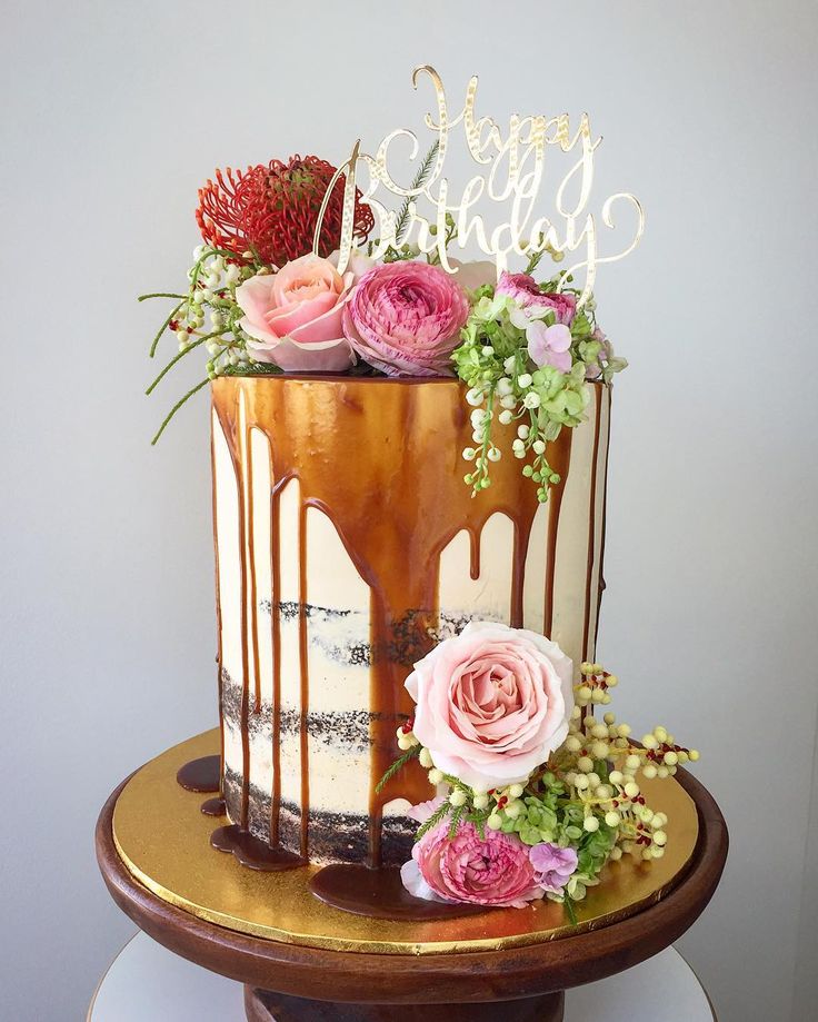 Salted-Caramel-Cake