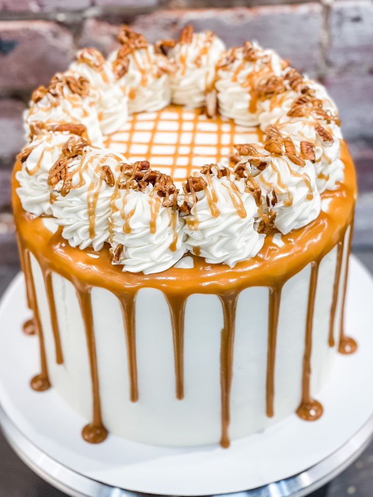 Slice-Into-a-Bourbon-Pecan-Cake